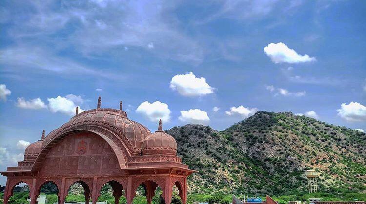 Tordi Garh Hotel Malpura  Bagian luar foto
